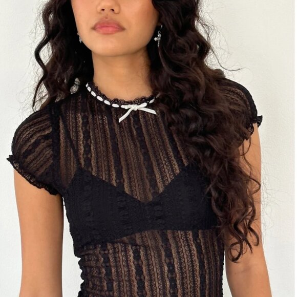 NWT Motel Jennifer Unlined Lace Top In Black - Picture 4 of 8